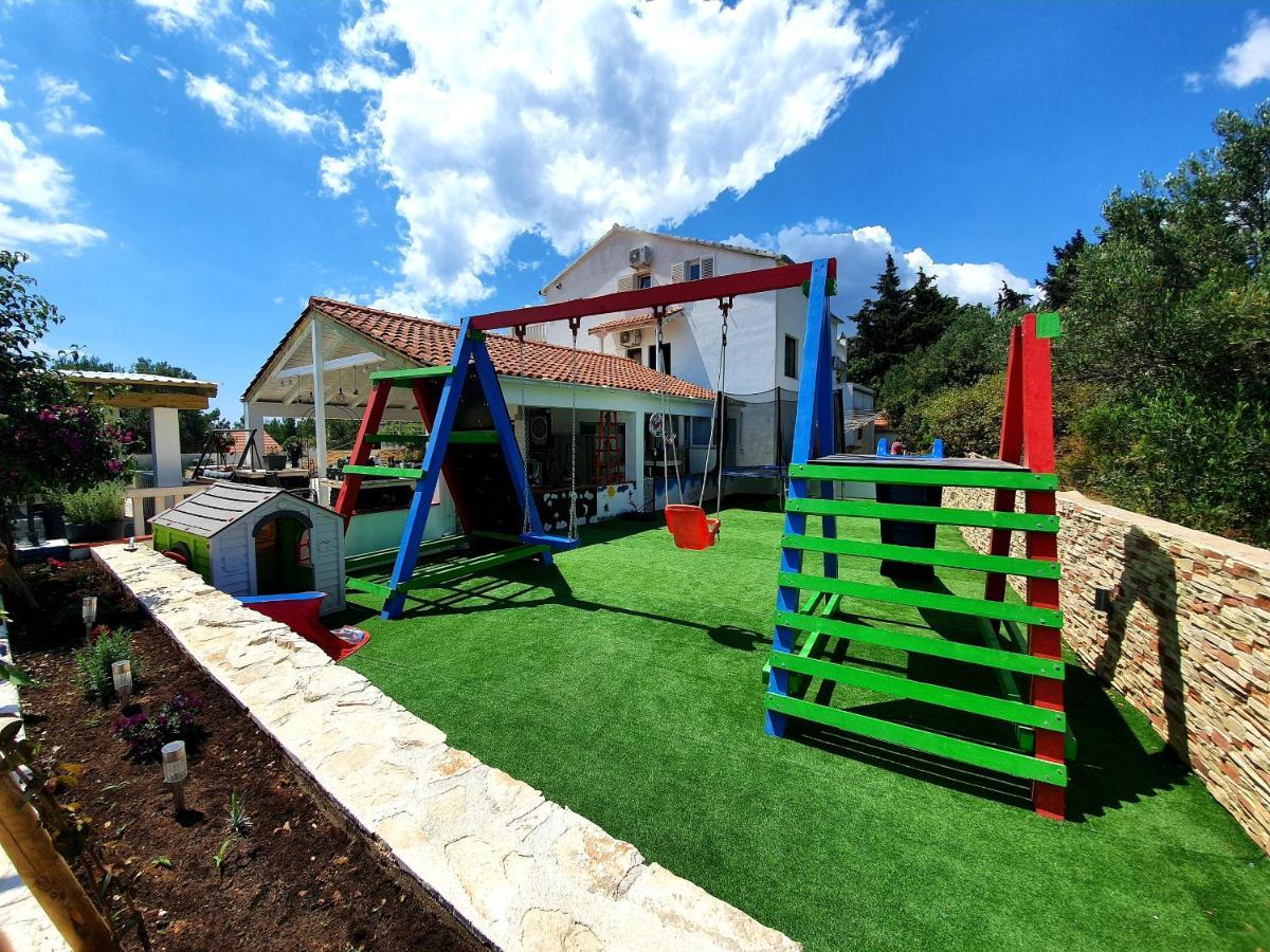 Guesthouse Milijana オレビック エクステリア 写真
