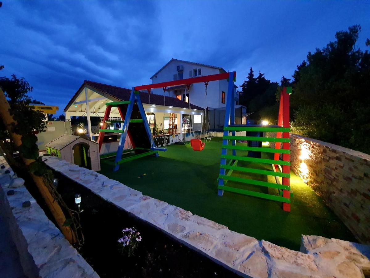 Guesthouse Milijana オレビック エクステリア 写真